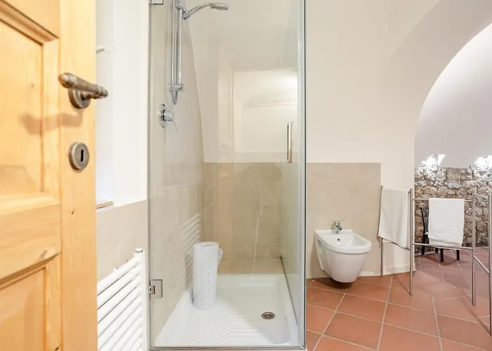 Residenza De Gemmis בית הארחה אלטאמורה