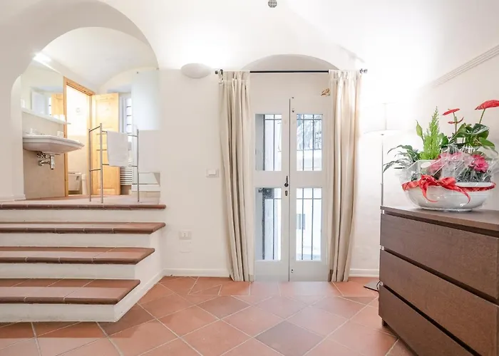 Residenza De Gemmis בית הארחה