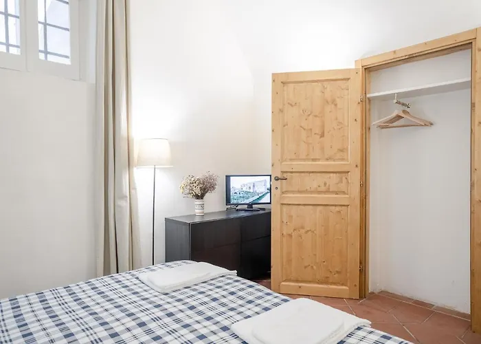 Residenza De Gemmis בית הארחה אלטאמורה