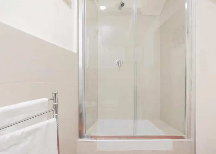 Residenza De Gemmis 3* אלטאמורה