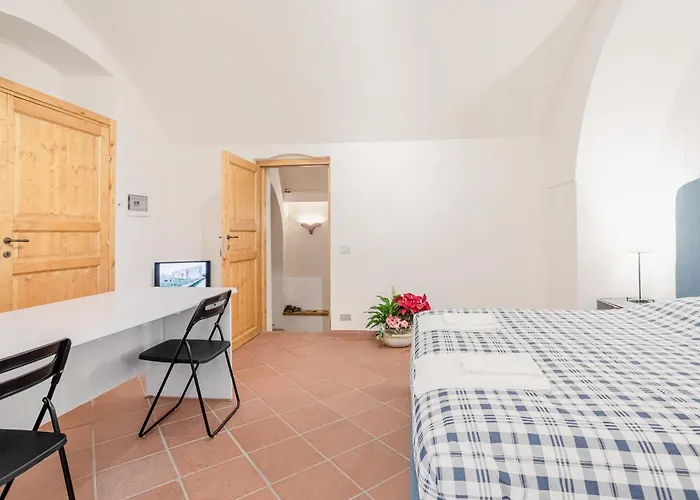 Residenza De Gemmis בית הארחה אלטאמורה